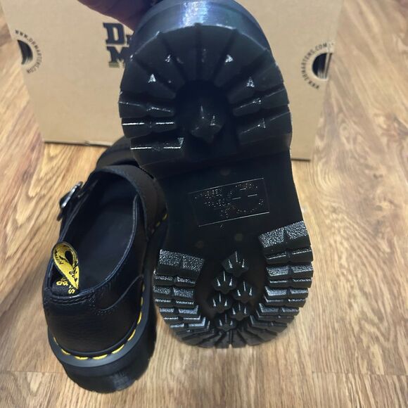 DR MARTENS ADDINA FLOWER BUCKLE black leather platform shoes women's 8 new - Picture 3 of 6